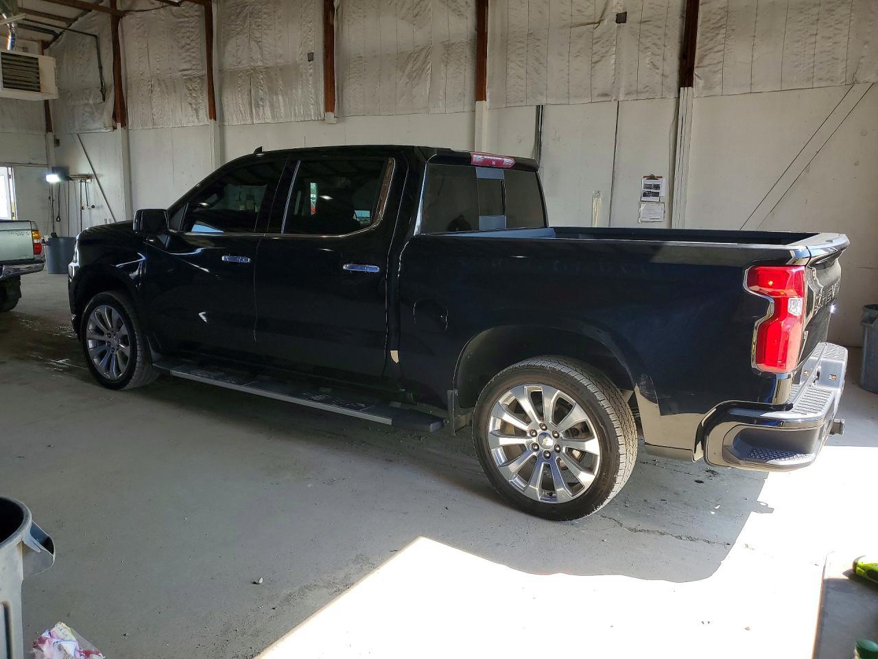 2019 Chevrolet Silverado K1500 High Country - Image 2