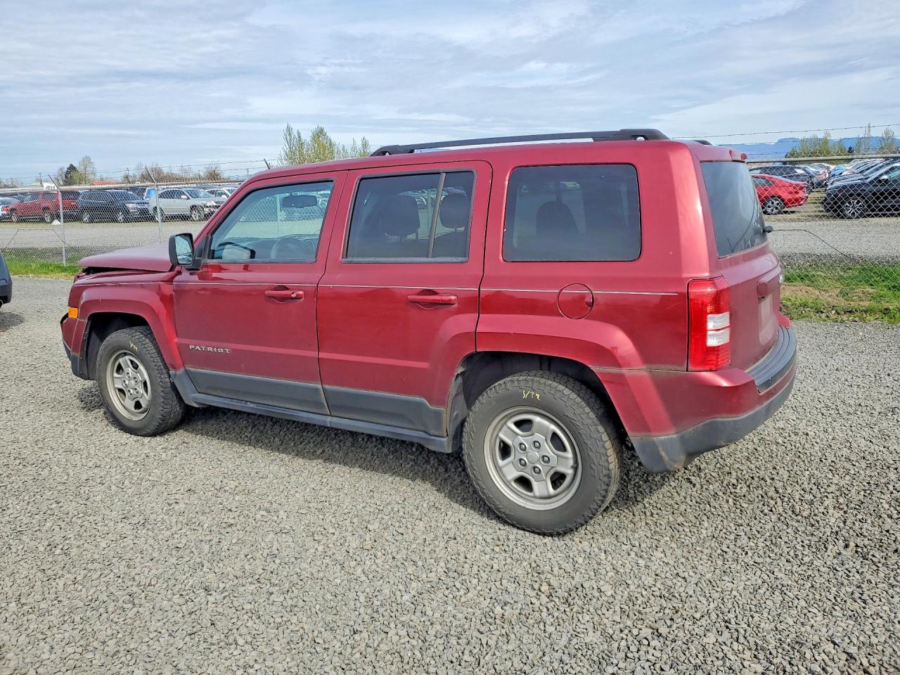 2016 Jeep Patriot Sport - Image 2