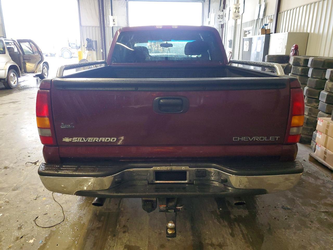 2002 Chevrolet Silverado C1500 - Image 6