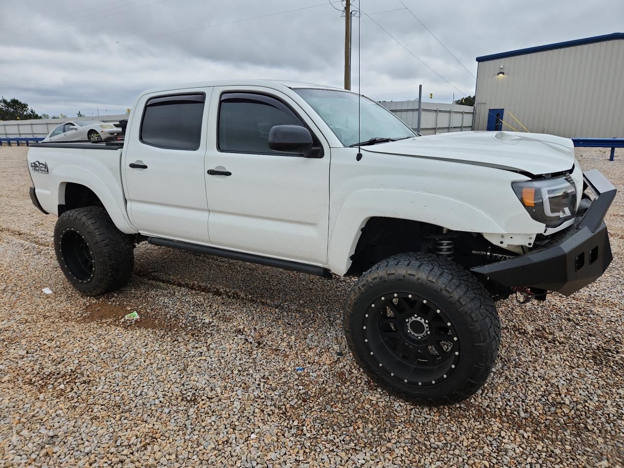 2007 Toyota Tacoma V6 - Image 4