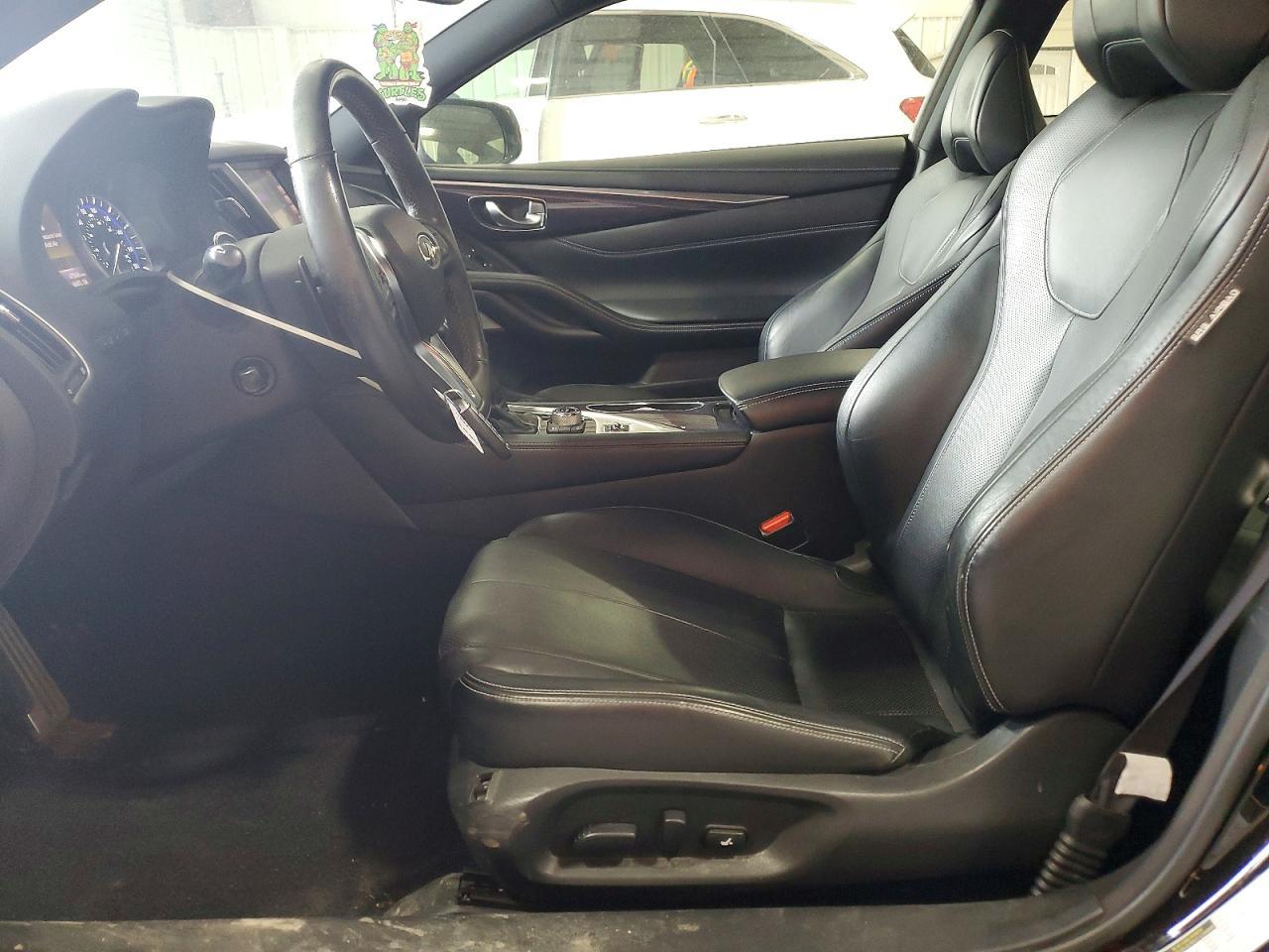 2018 Infiniti Q60 Red Sport 400 - Image 7