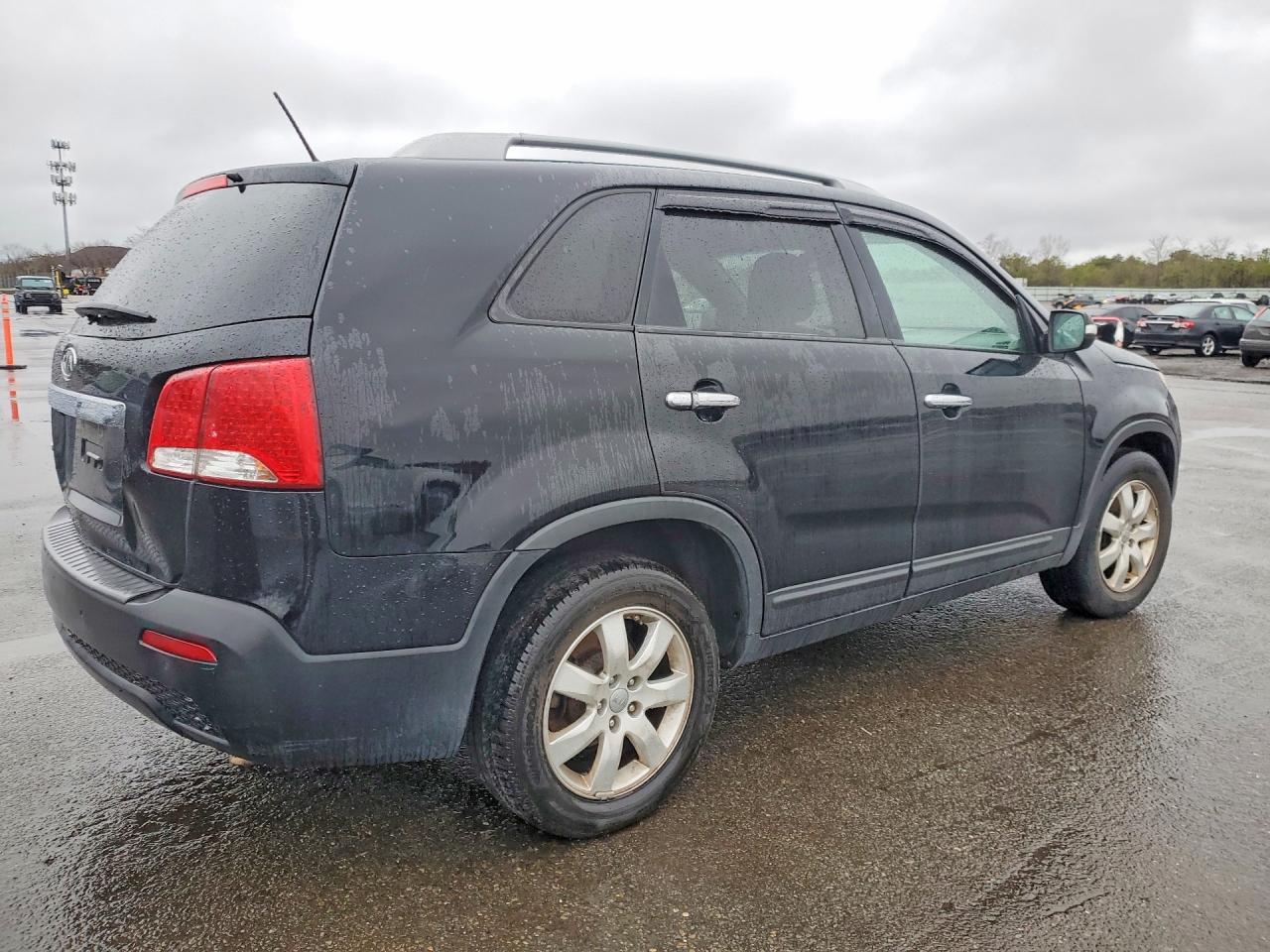 2013 Kia Sorento Lx - Фото 3