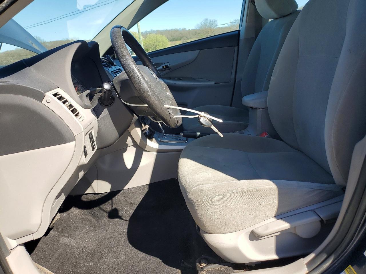 2013 Toyota Corolla Le - Фото 7