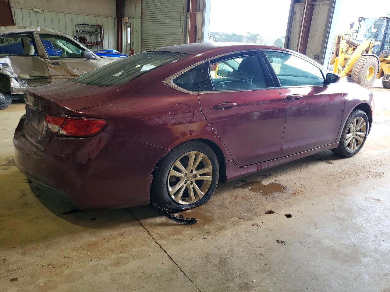 2016 Chrysler 200 Lx - Image 3