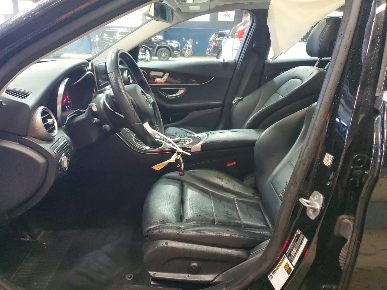 2017 Mercedes-Benz C 300 4Matic - Фото 7