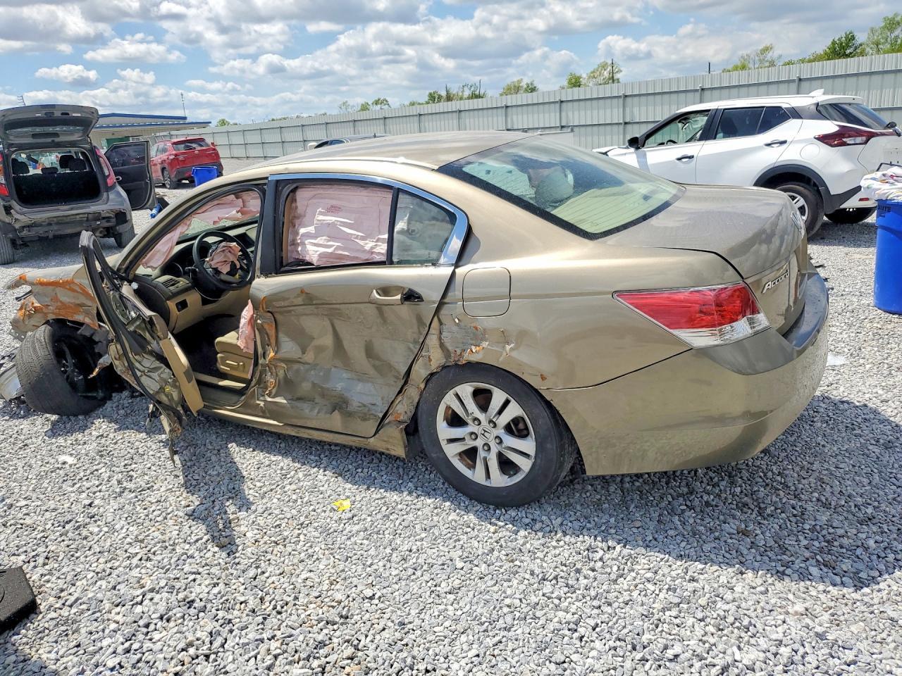 2008 Honda Accord - Image 2