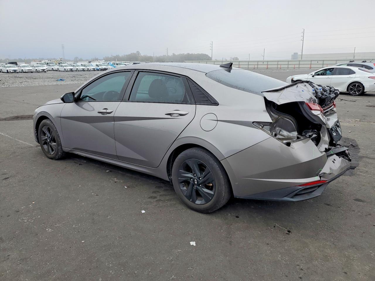2023 Hyundai Elantra Sel - Фото 2