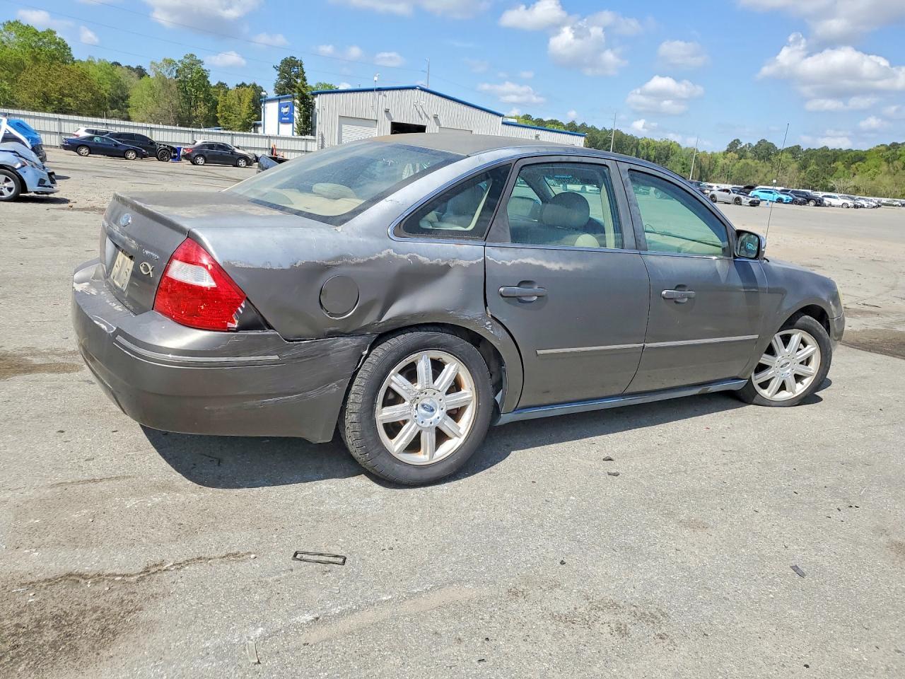 2005 Ford Five Hundred Limited - Фото 3