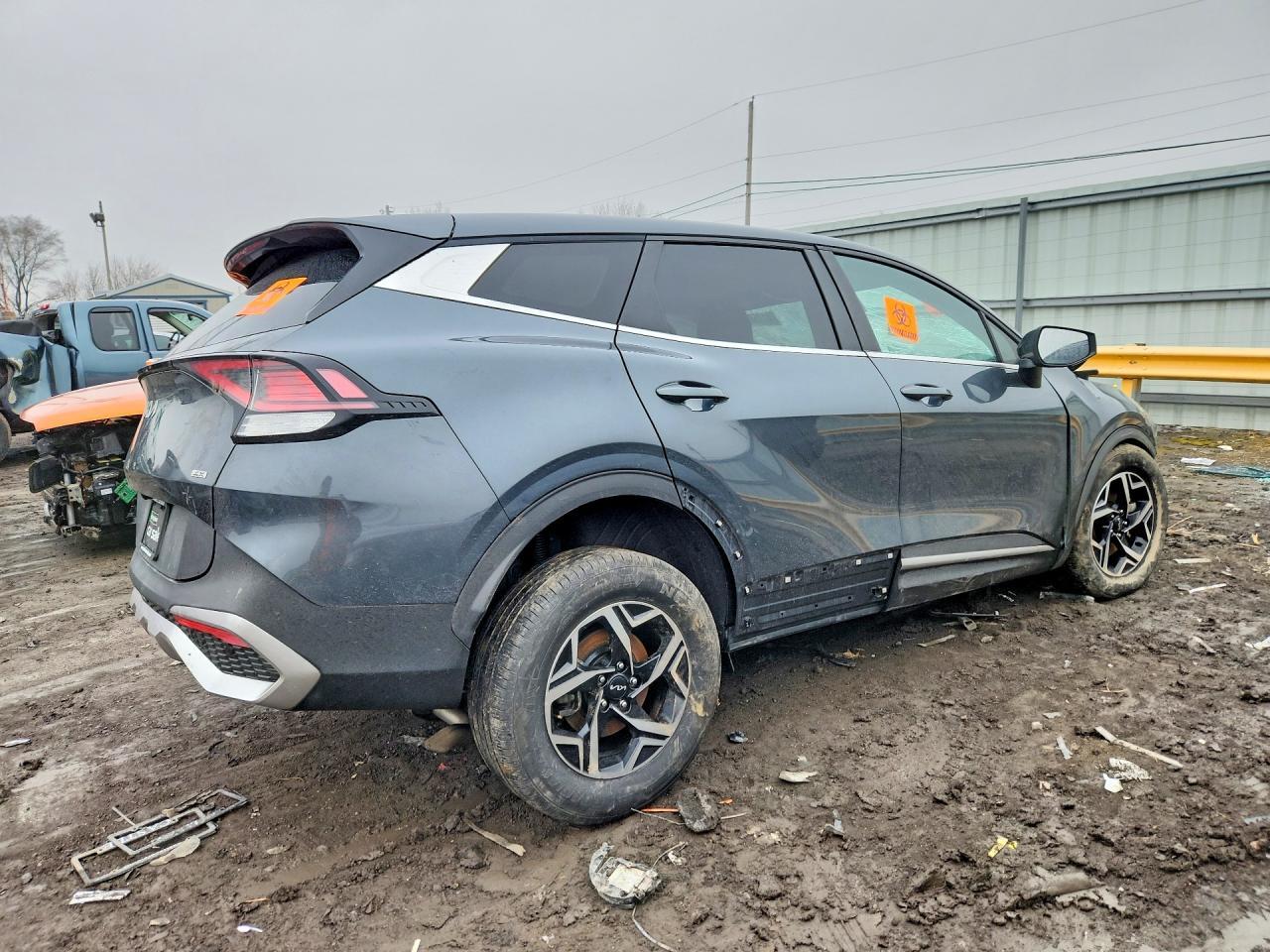 2024 Kia Sportage Lx - Image 3