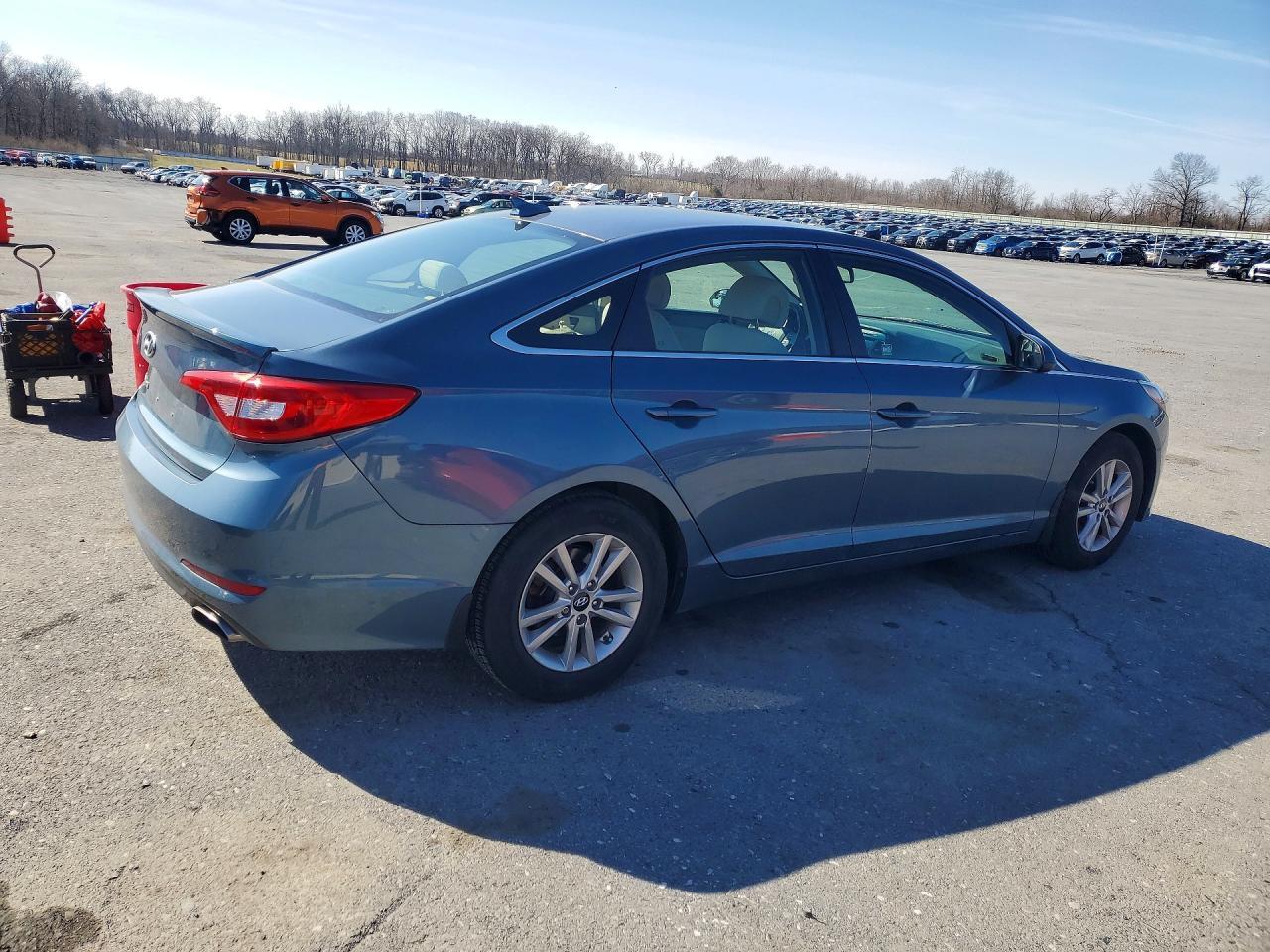 2016 Hyundai Sonata - Фото 3