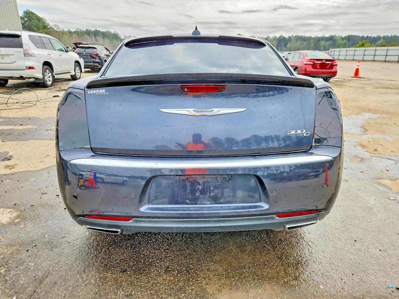 2018 Chrysler 300C - Фото 6