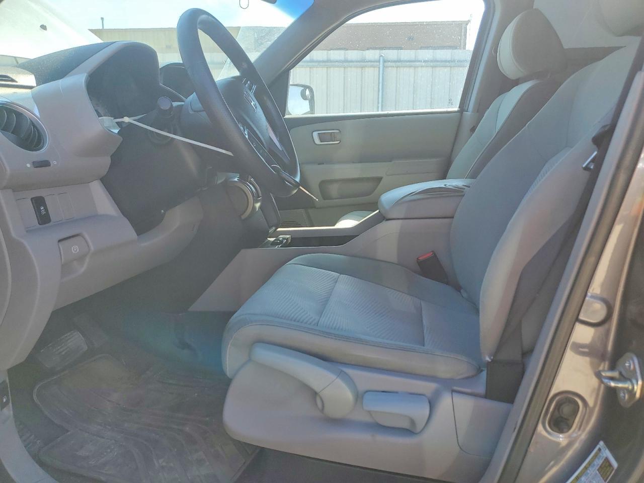 2015 Honda Pilot Lx - Image 7