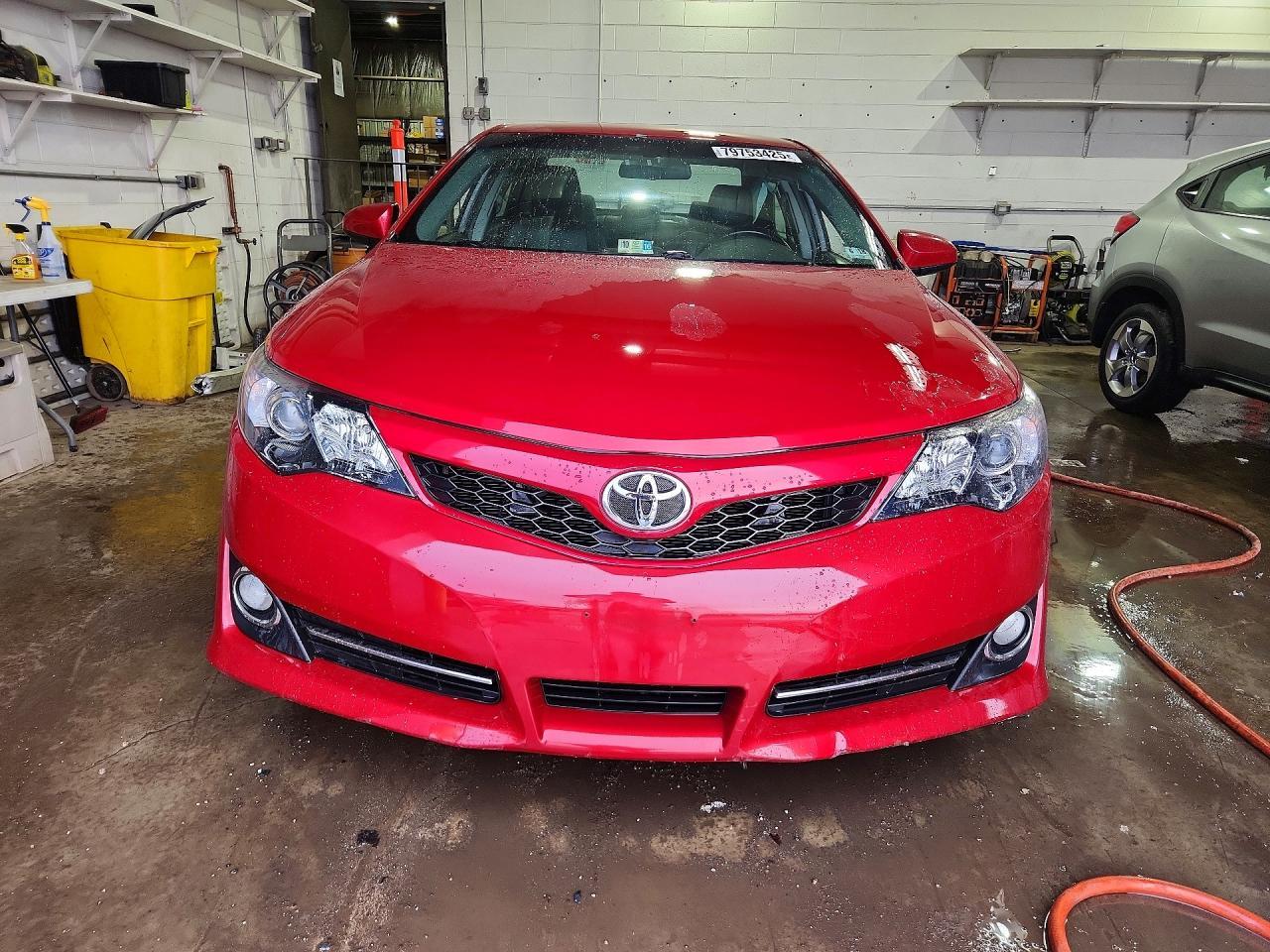 2013 Toyota Camry Se - Фото 5