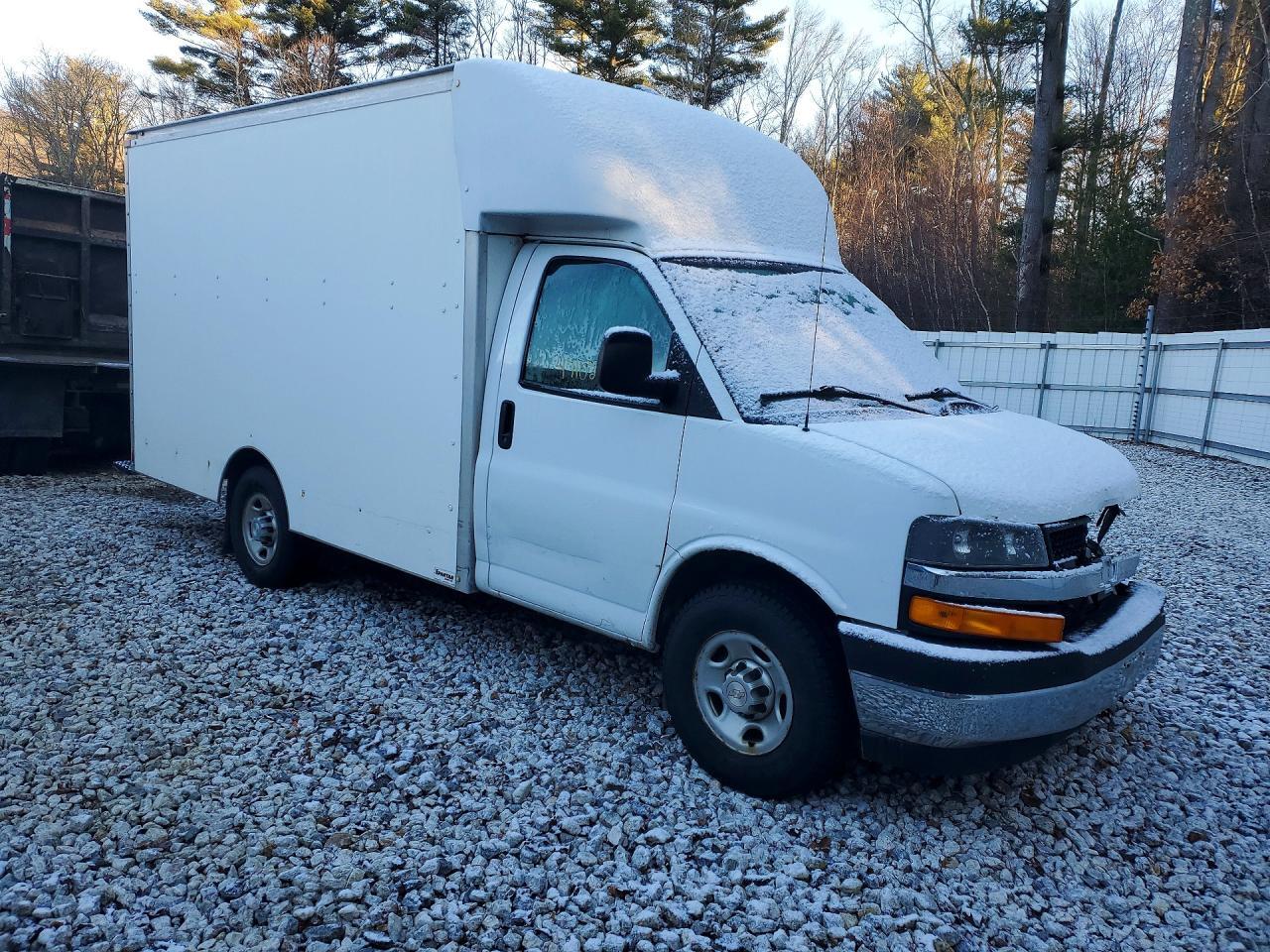 2019 Chevrolet Express - Фото 4