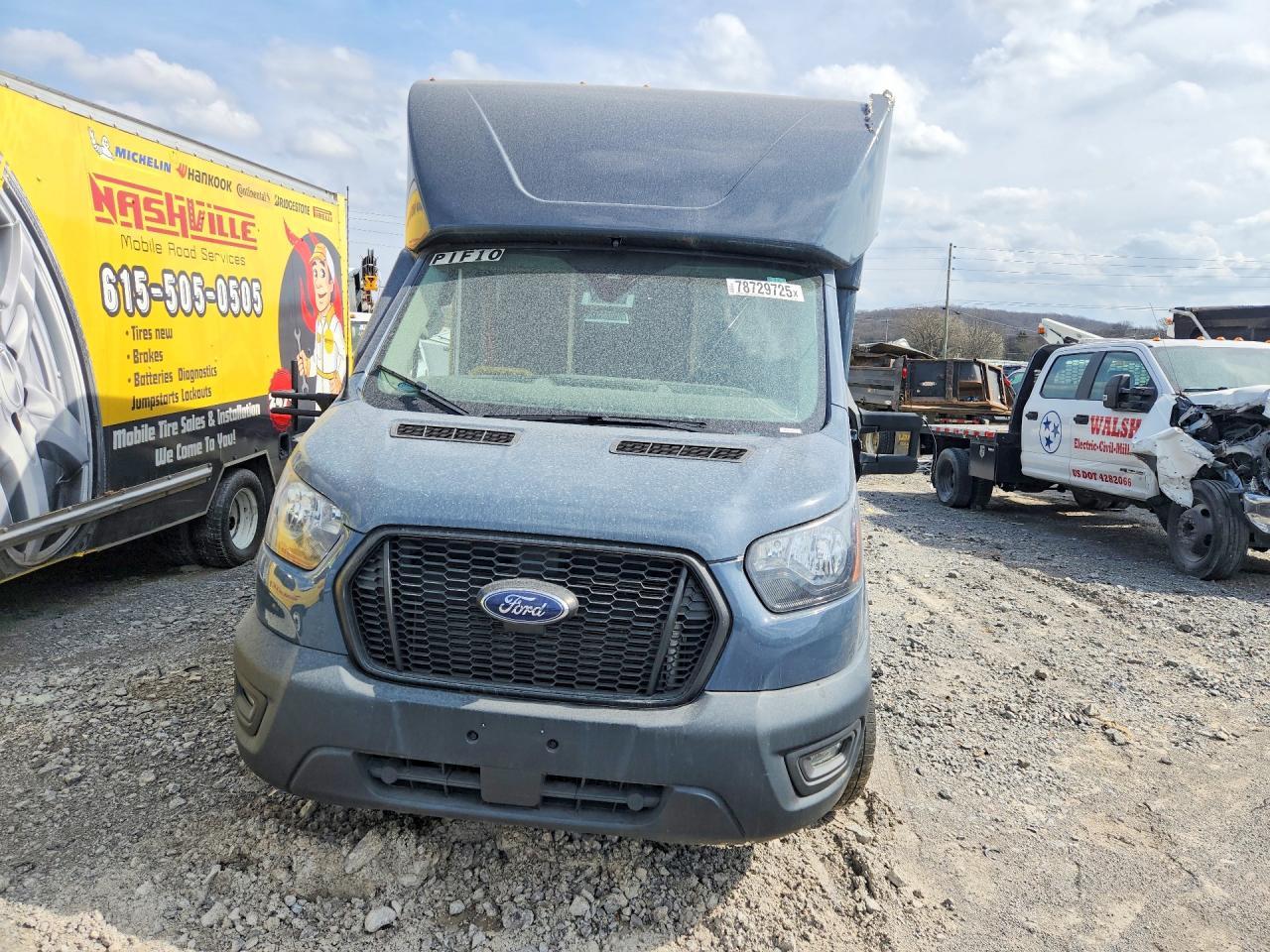 2022 Ford Transit Delivery Truck - Image 5