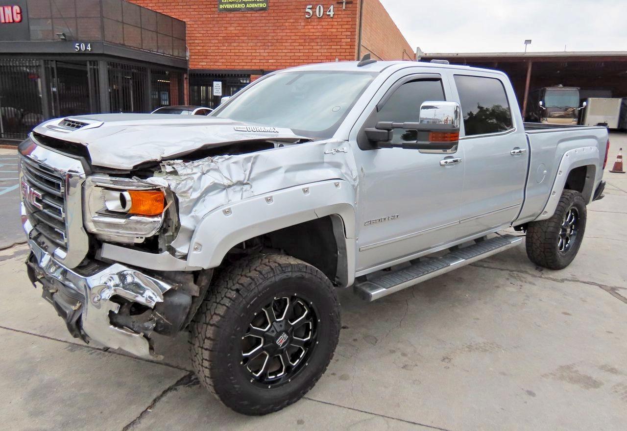 2017 GMC Sierra K2500 Slt - Фото 2