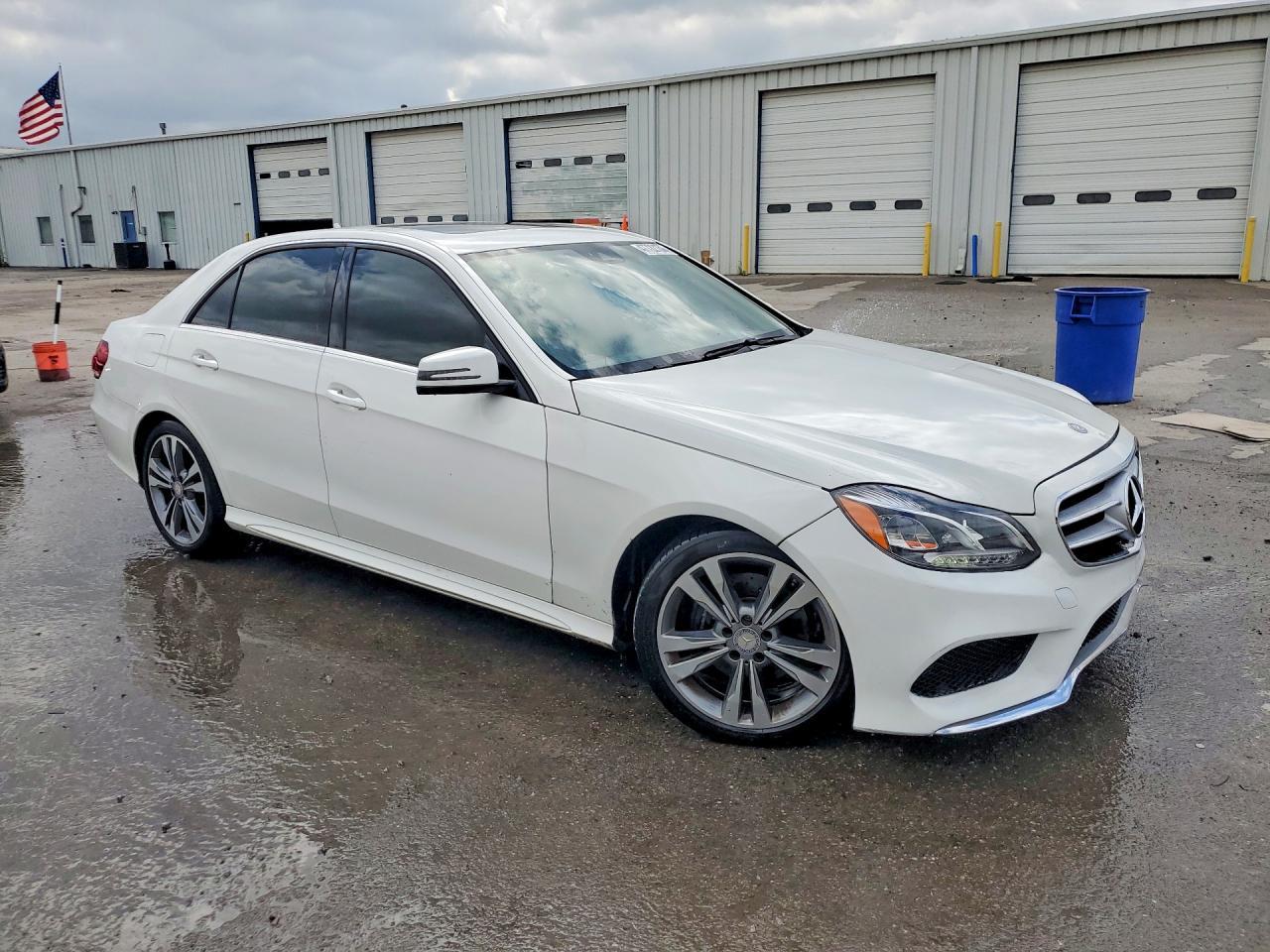 2016 Mercedes-Benz E 350 - Фото 4