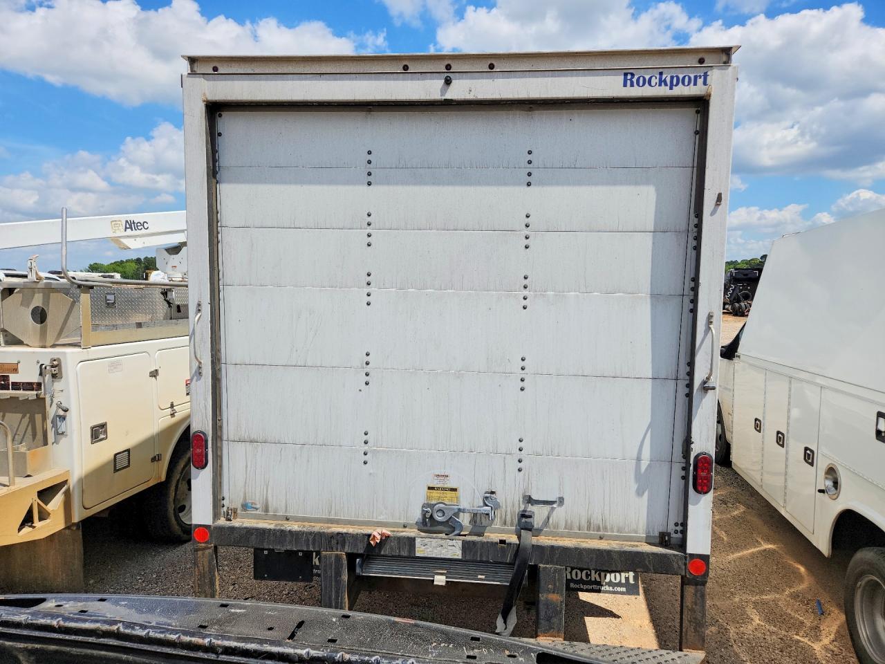 2024 Ford E350 Box Truck - Фото 6