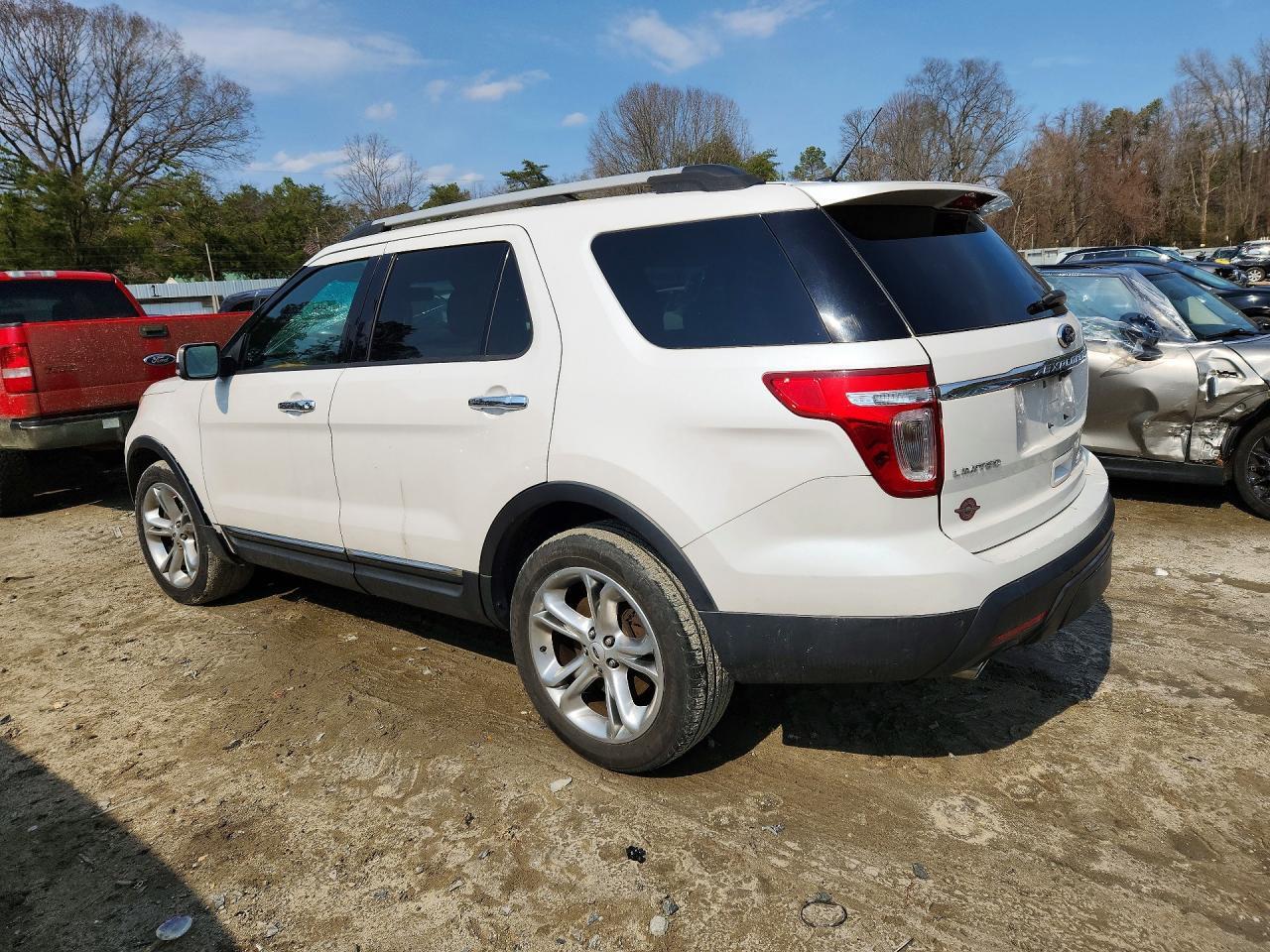 2015 Ford Explorer Limited - Фото 2