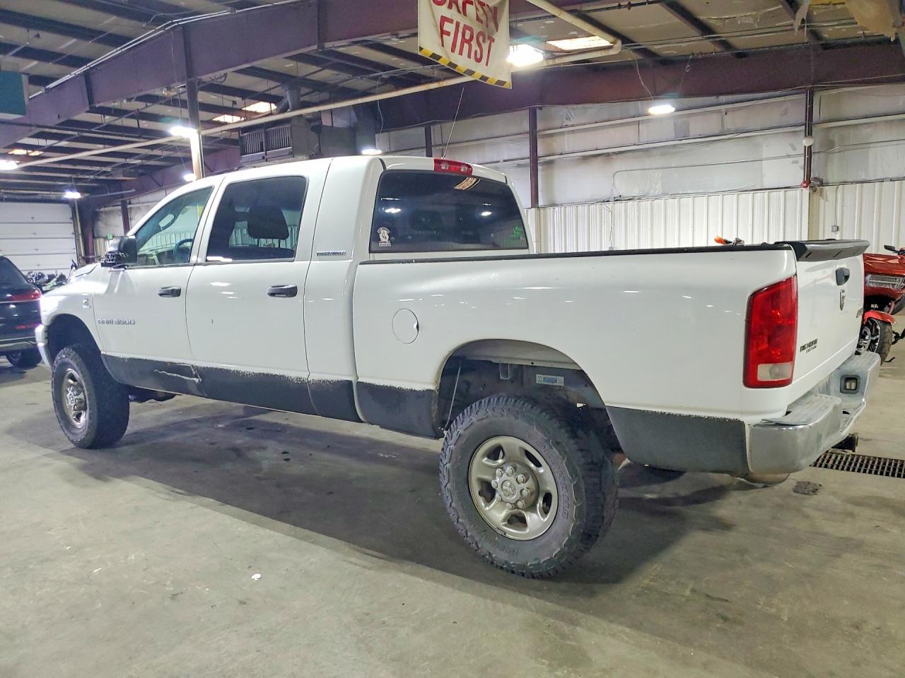 2006 Dodge Ram 3500 - Фото 2