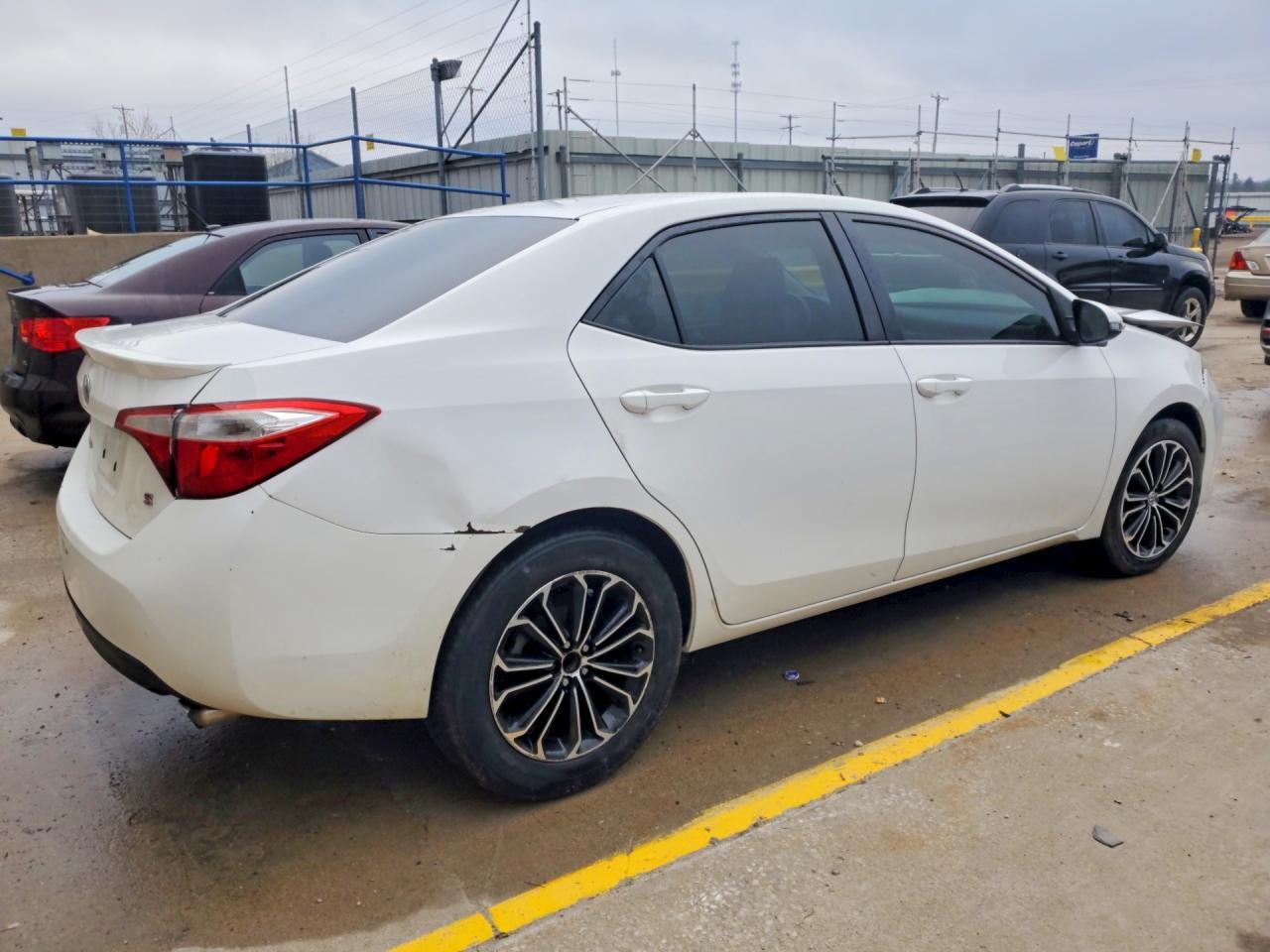 2016 Toyota Corolla S Plus - Фото 3