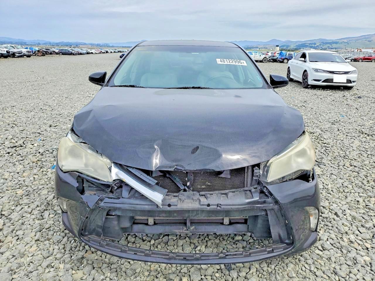 2017 Toyota Camry Le - Image 5