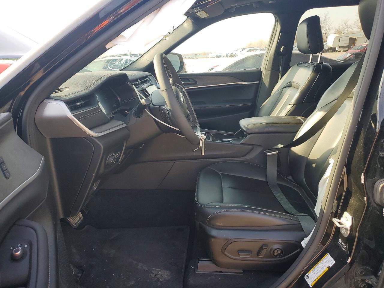 2025 Jeep Grand Cherokee L Limited - Image 7