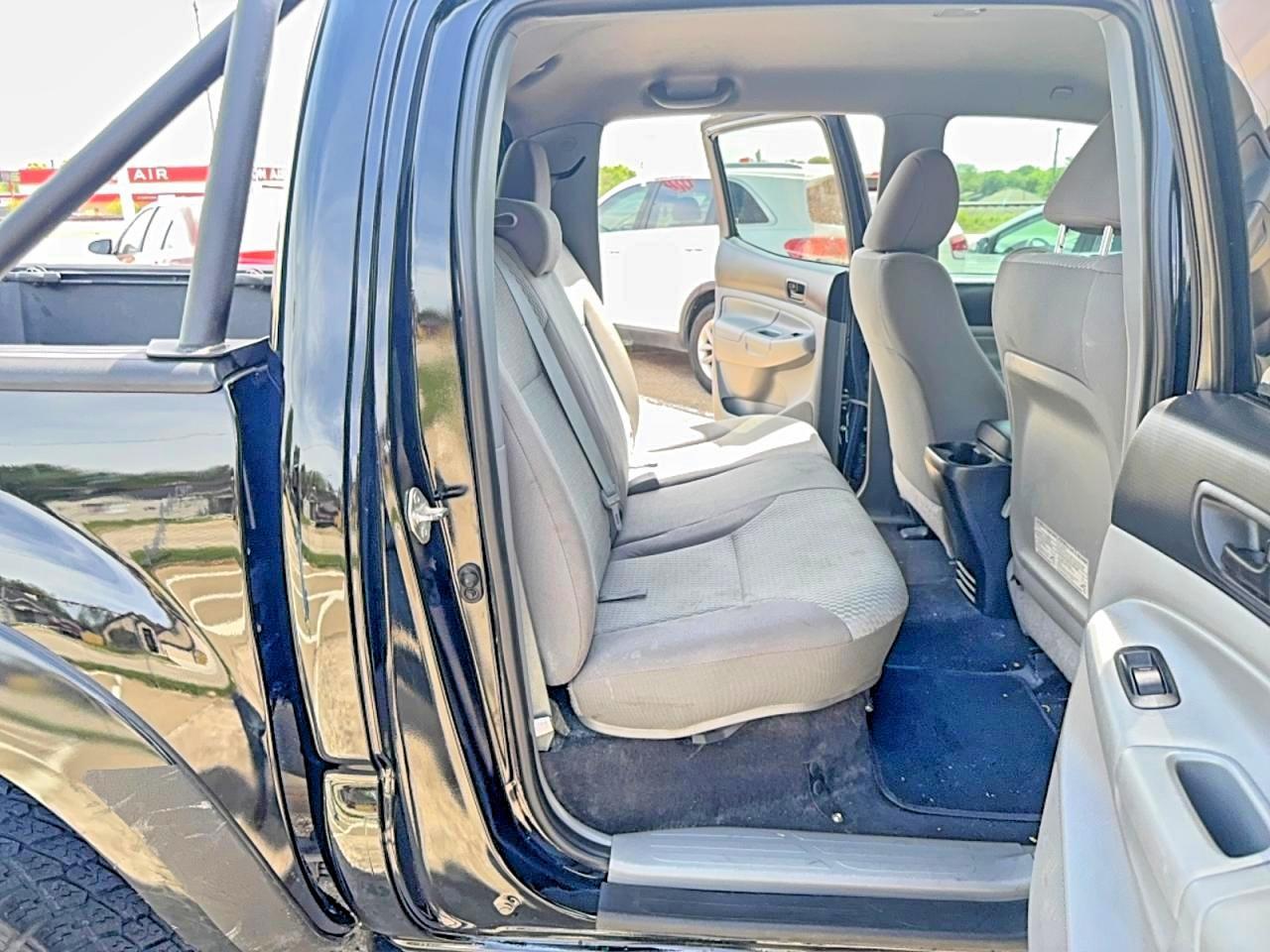 2014 Toyota Tacoma V6 - Фото 6