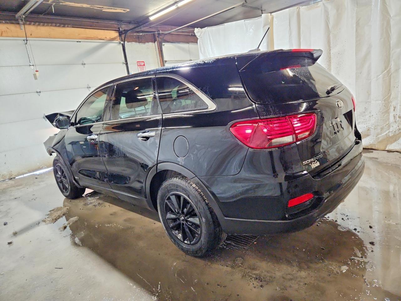 2019 Kia Sorento Lx V6 - Image 2