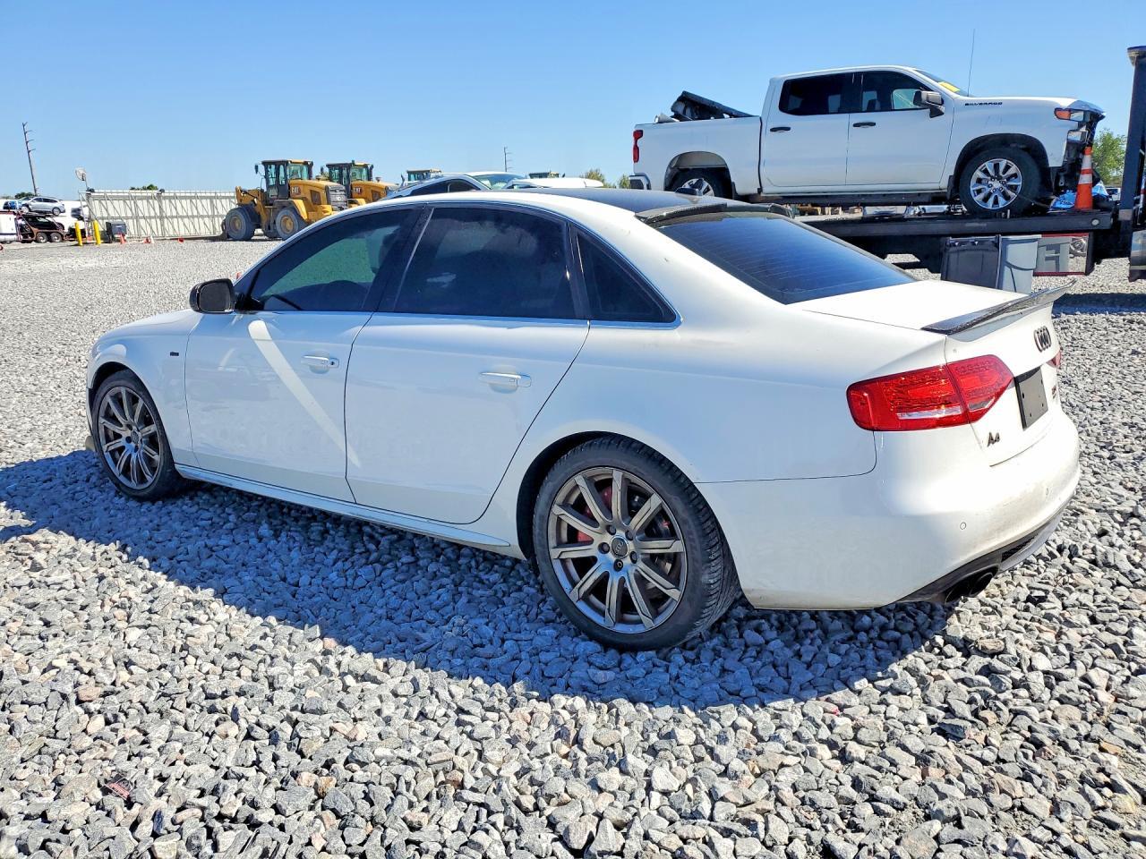 2012 Audi A4 Premium Plus - Фото 2