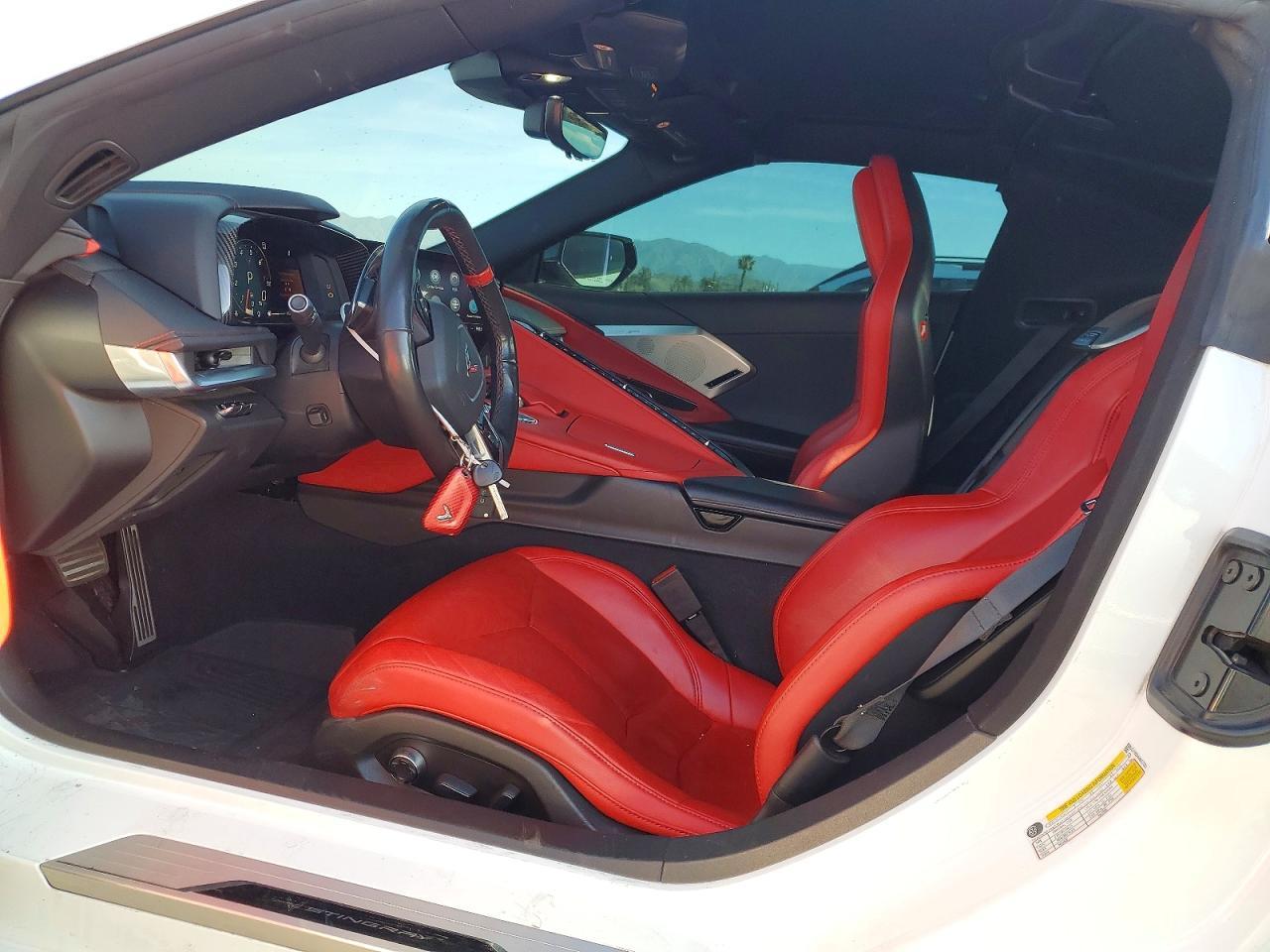 2022 Chevrolet Corvette Stingray 2Lt - Фото 7