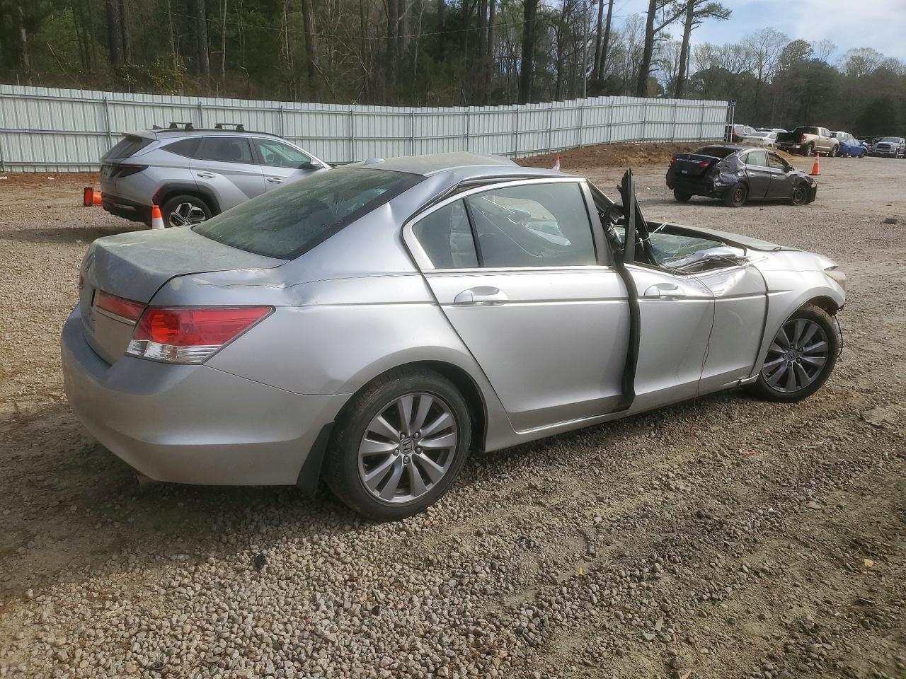 2012 Honda Accord Exl - Image 3