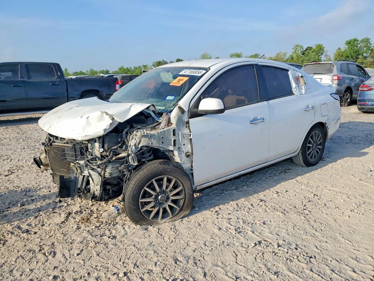 2014 Nissan Versa 1.6 Sv