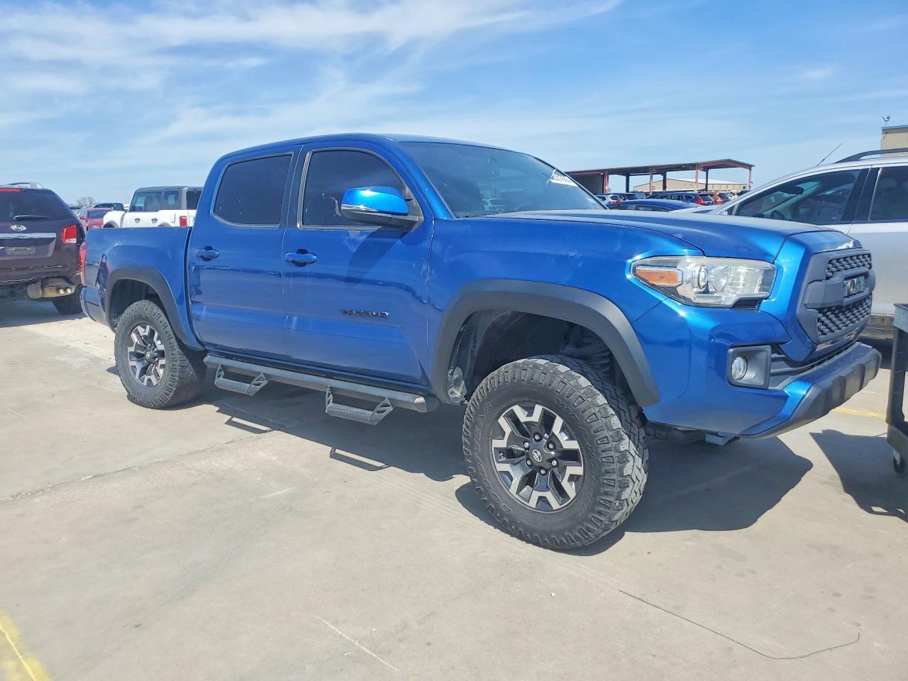 2016 Toyota Tacoma - Фото 4