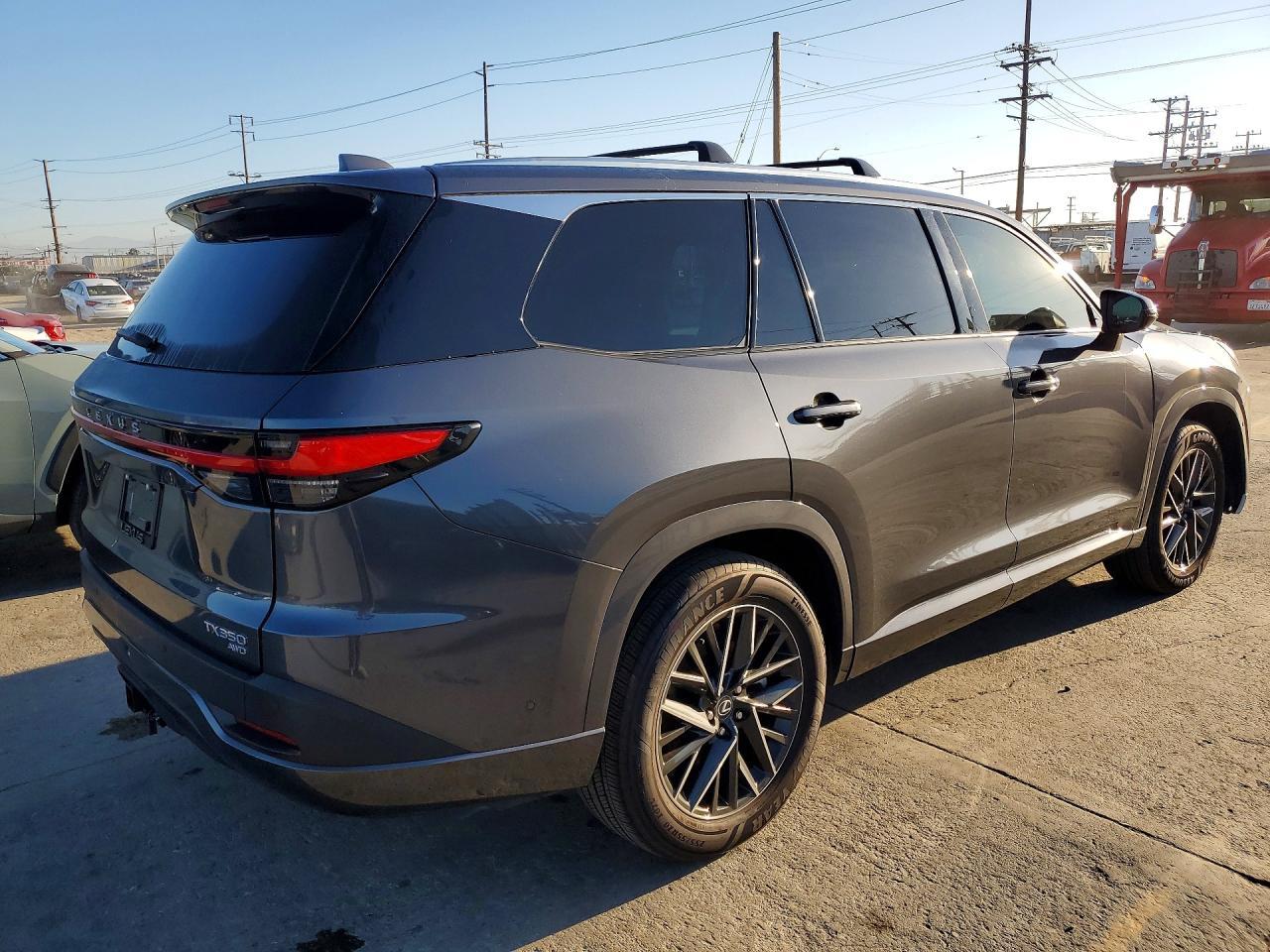 2024 Lexus Tx 350 Luxury - Image 3