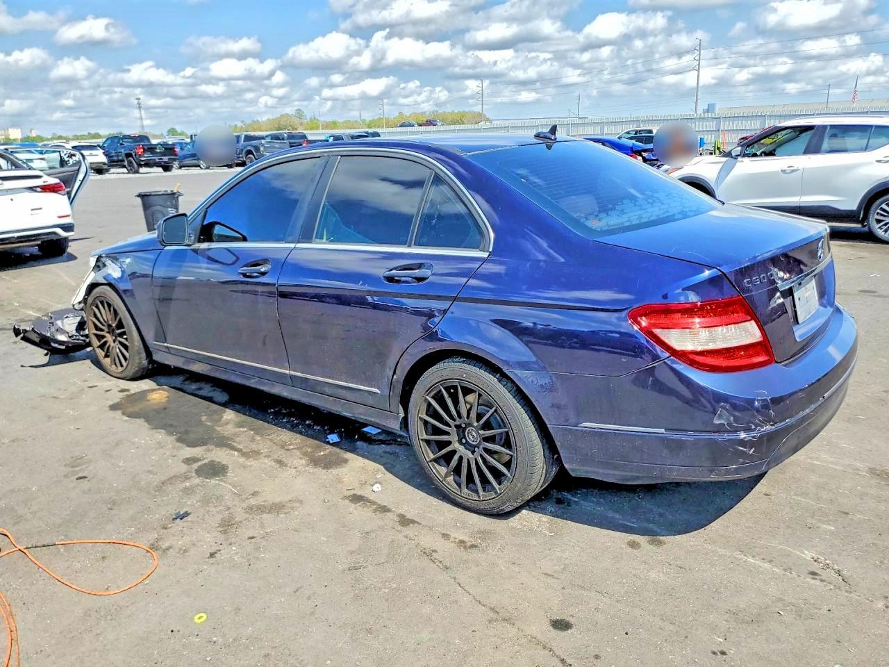 2008 Mercedes-Benz C 300 - Image 2