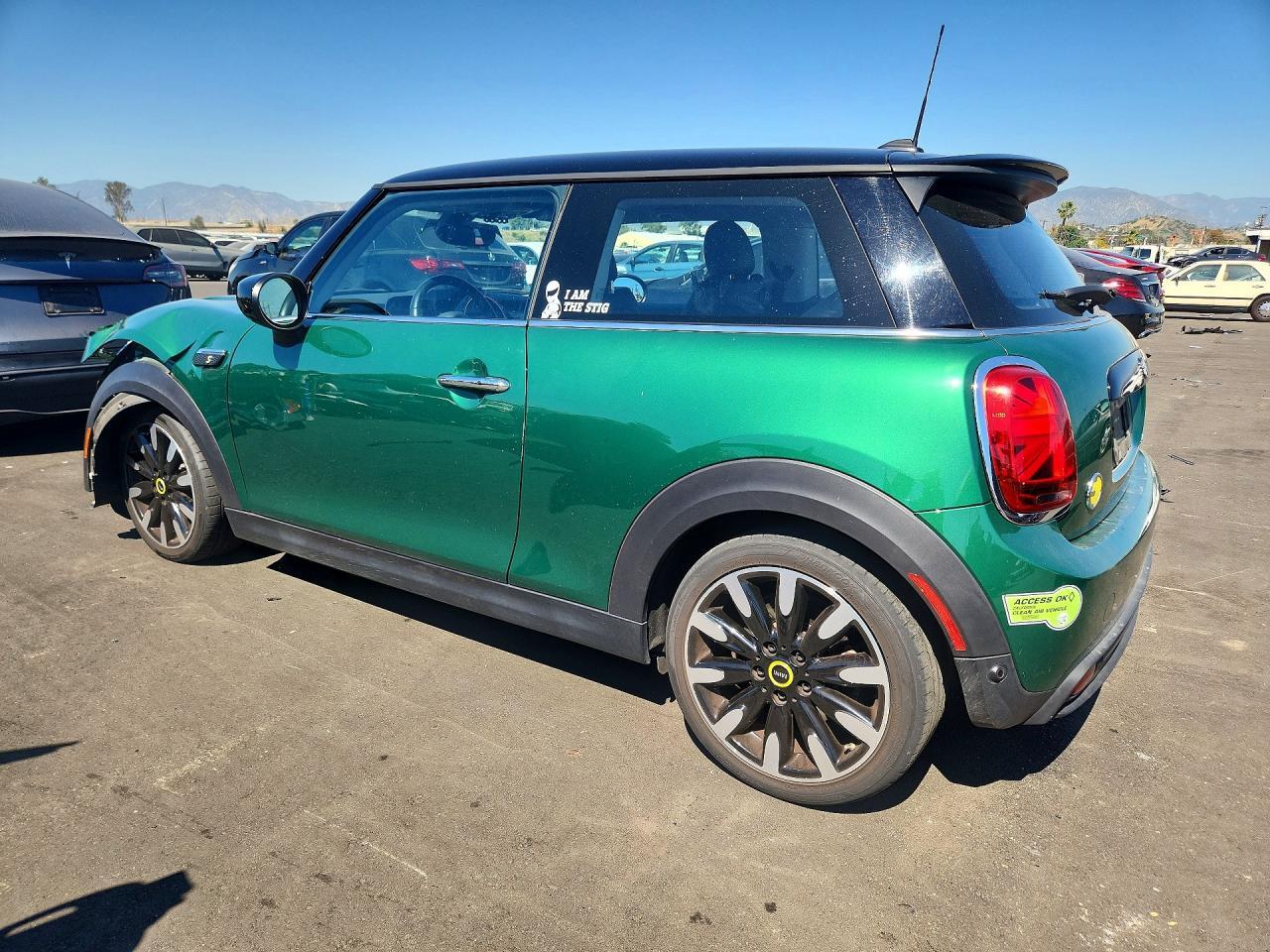2023 Mini Cooper Se - Фото 2