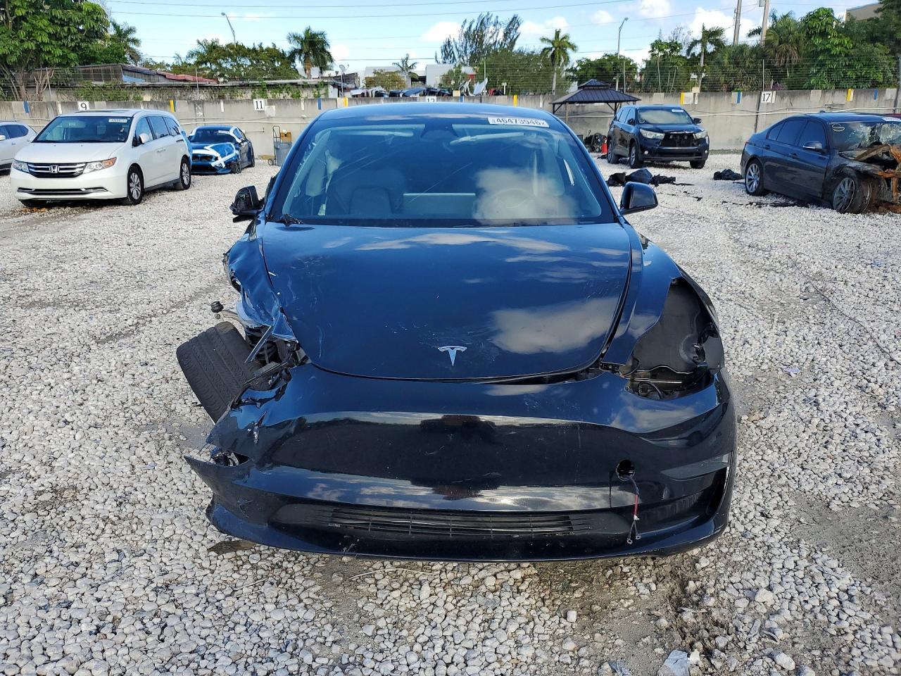 2023 Tesla Model 3 - Image 5