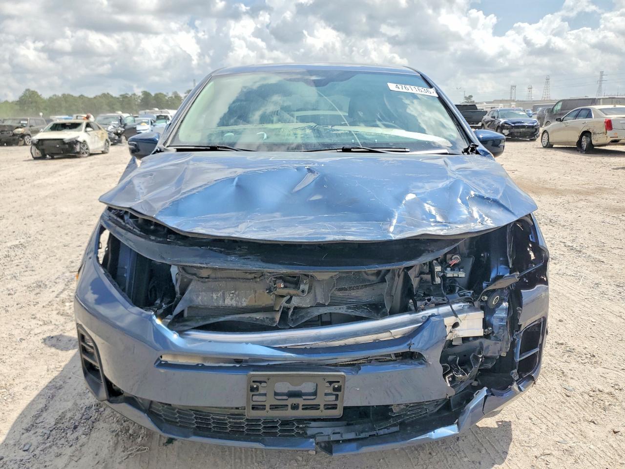 2026 Honda Odyssey Touring - Image 5