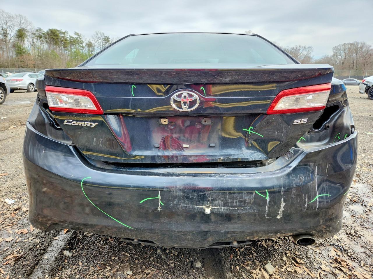 2013 Toyota Camry Se - Фото 6