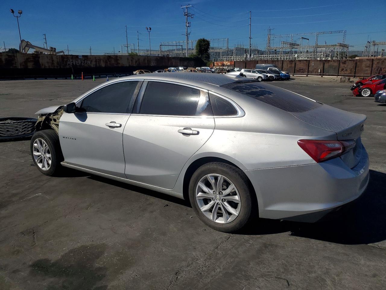 2020 Chevrolet Malibu Lt - Фото 2
