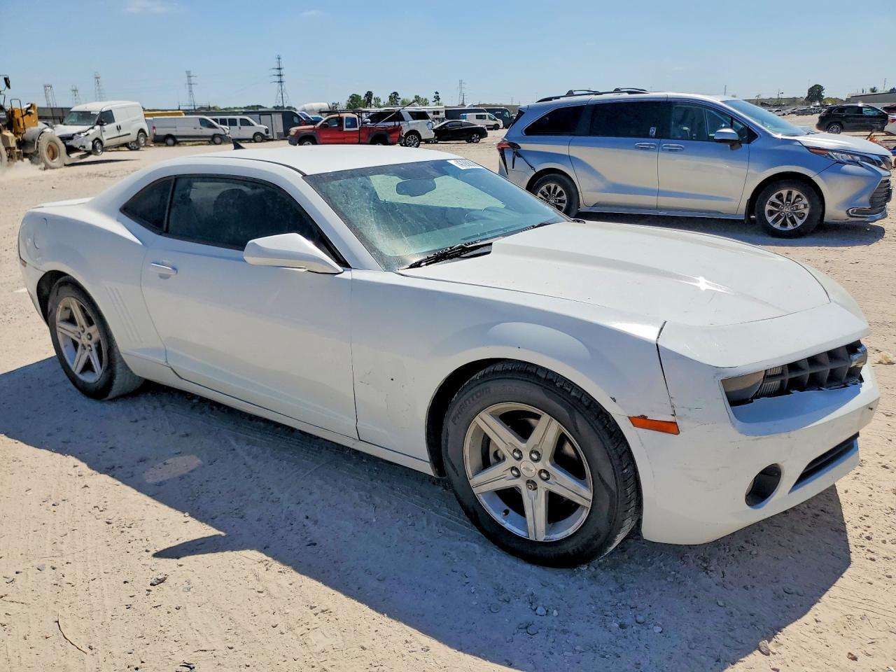 2012 Chev Camaro - Фото 4