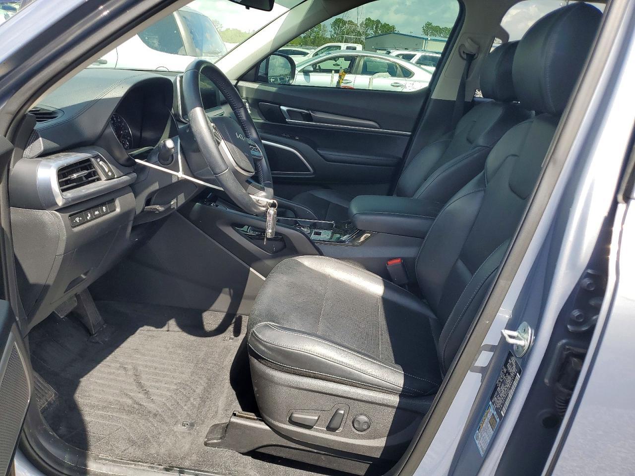 2022 Kia Telluride S - Image 7