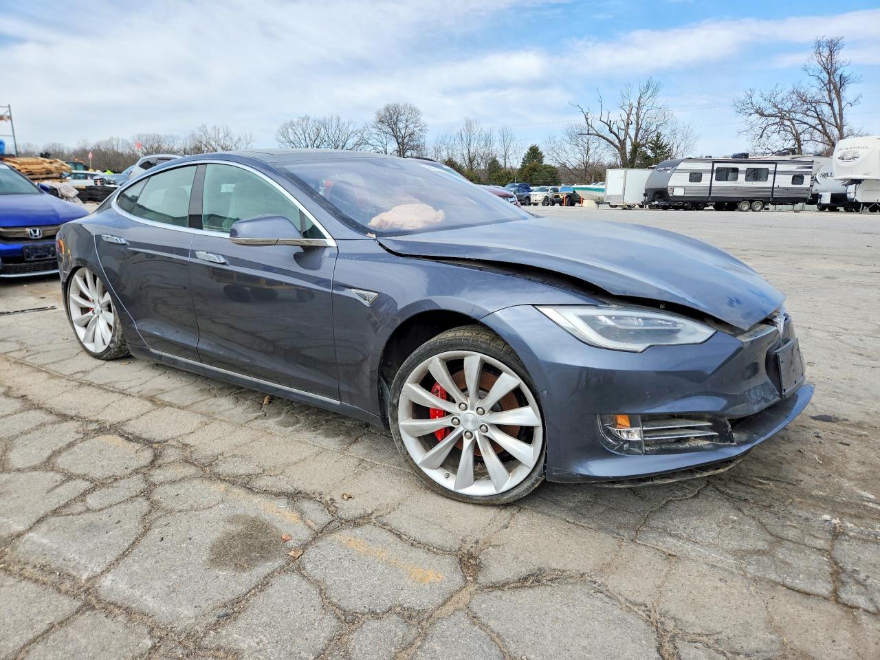 2016 Tesla Model S - Фото 4