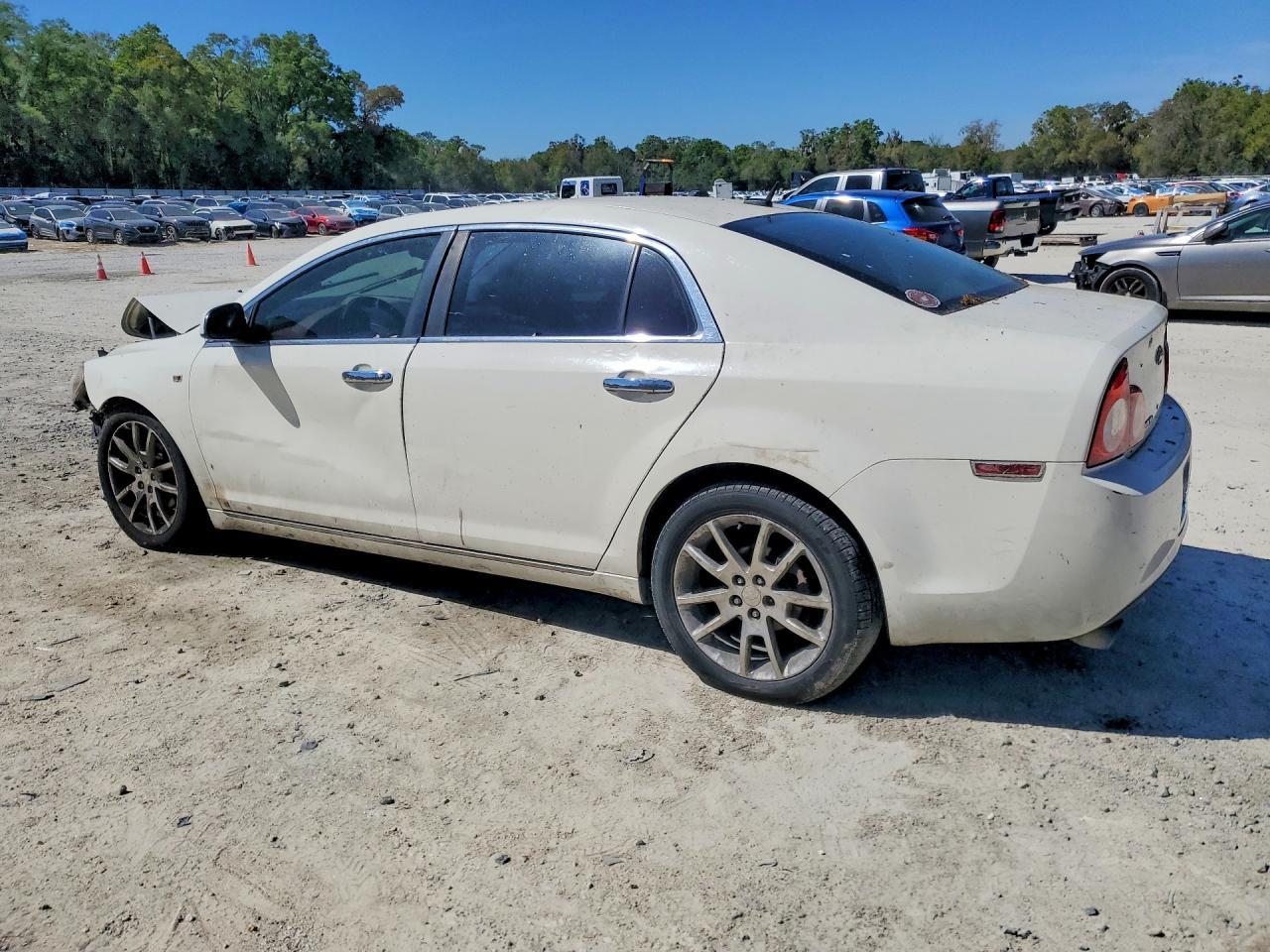 2008 Chevrolet Malibu Ltz - Image 2