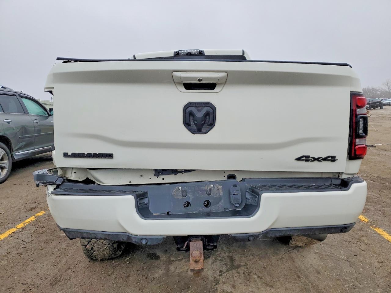 2021 Ram 2500 Laramie - Фото 6