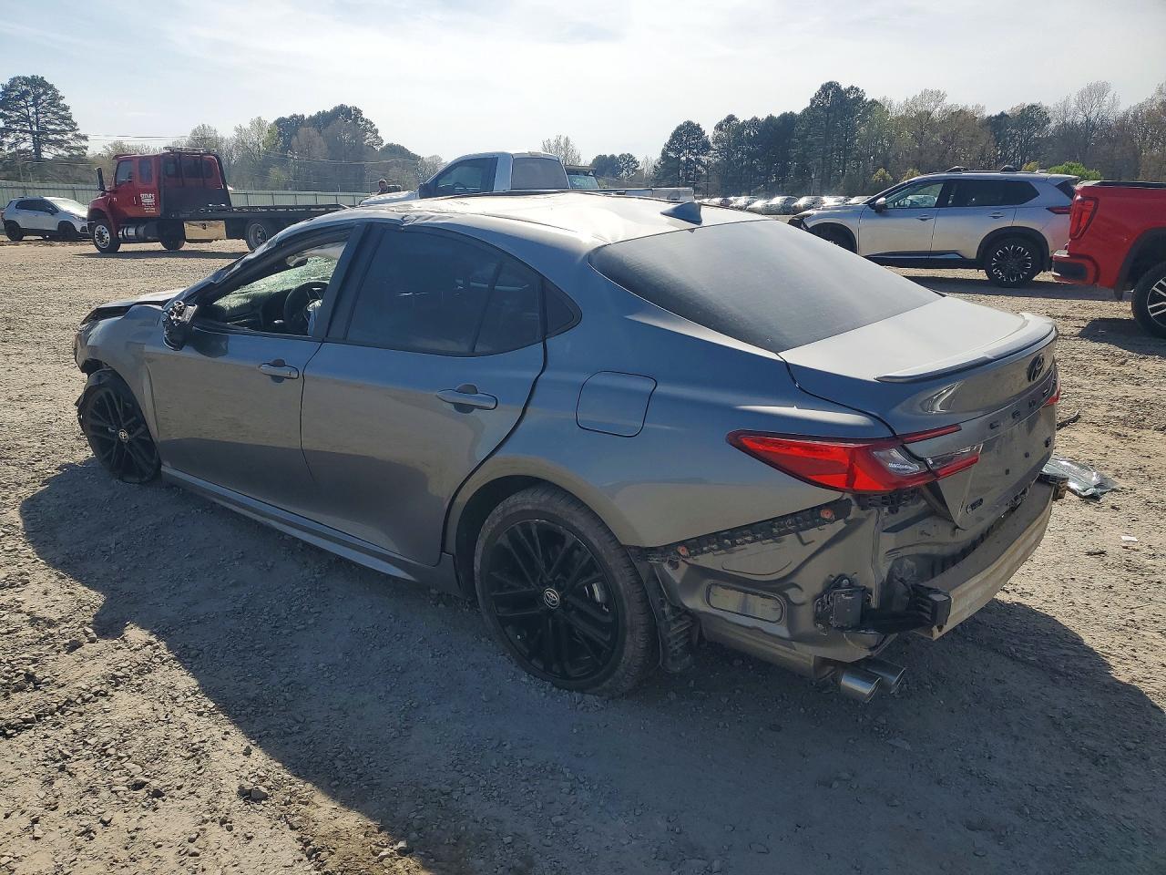 2025 Toyota Camry Se - Image 2