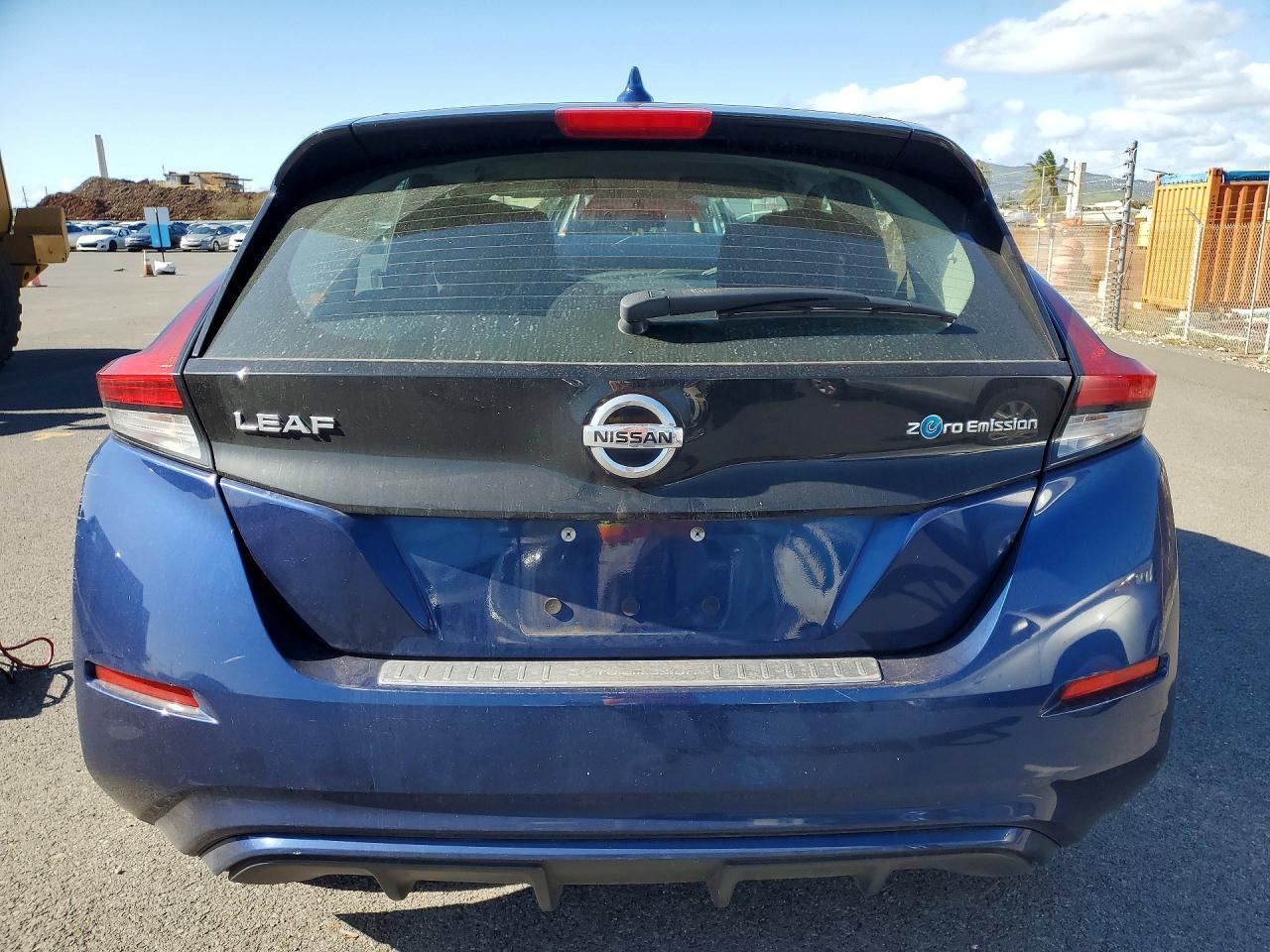2019 Nissan Leaf S - Фото 6