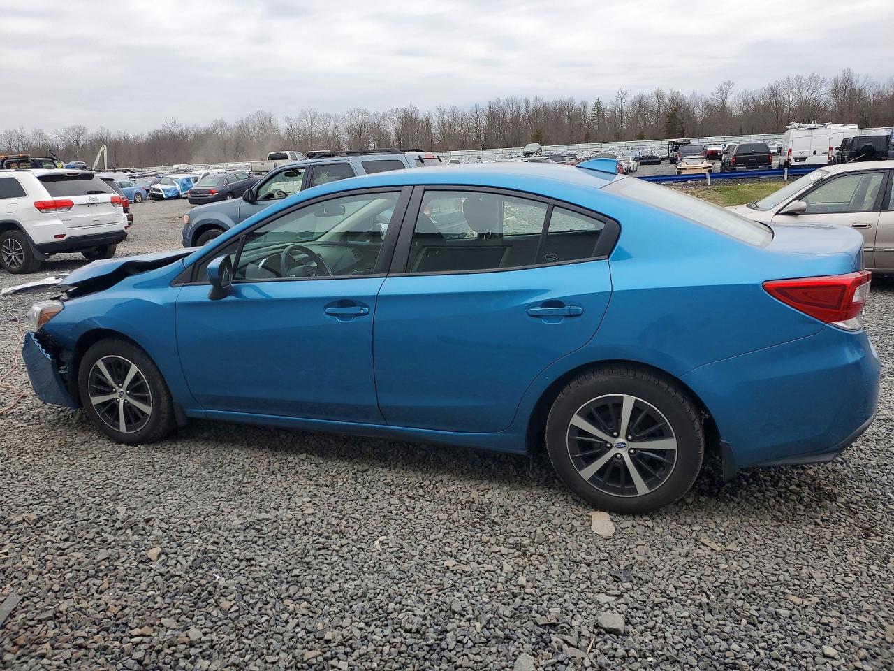2019 Subaru Impreza Premium - Image 2