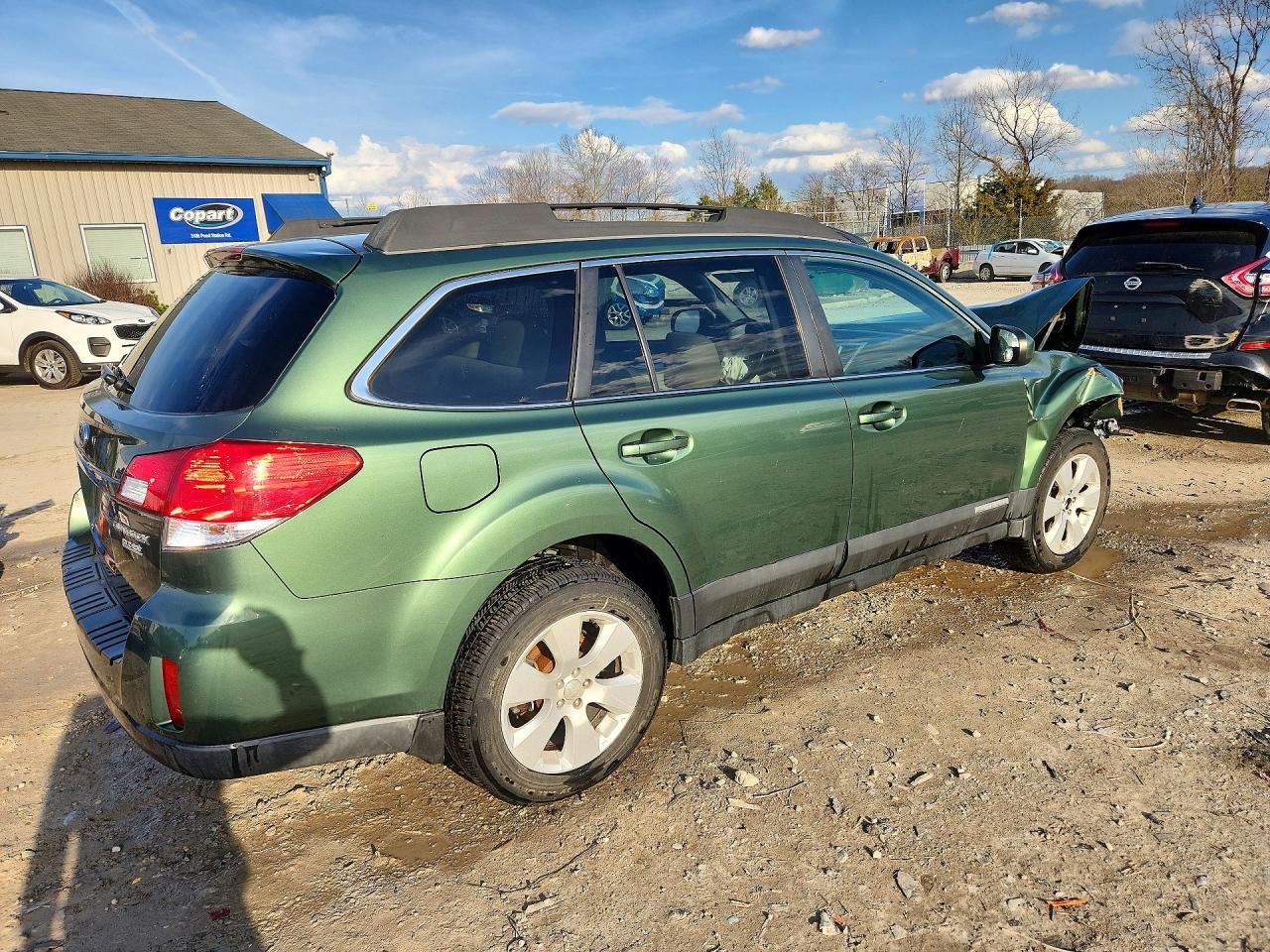 2010 Subaru Outback 2.5I Premium - Фото 3